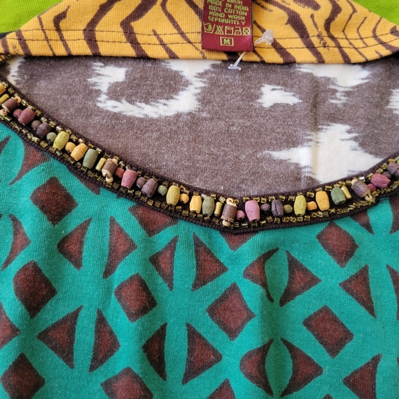 Julie G Top Beaded Neck Tee Green Brown Mixed Media Patchwork Cap Sleeve Tee M - Picture 3 of 8